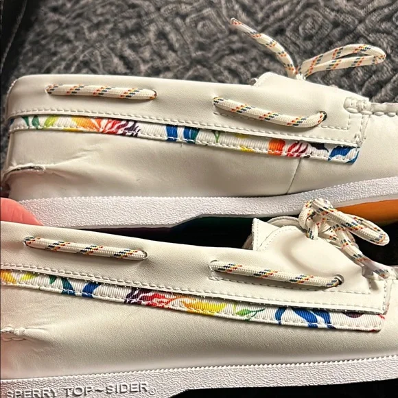 Sperry Men's Authentic Original Pride 2-Eye White/Rainbow Boat Shoes, Size 10 - Picture 1 of 12